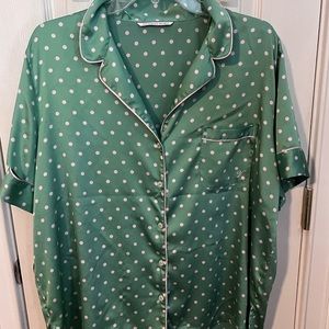 VICTORIA’S SECRET SILK PAJAMA SET | SIZE XL